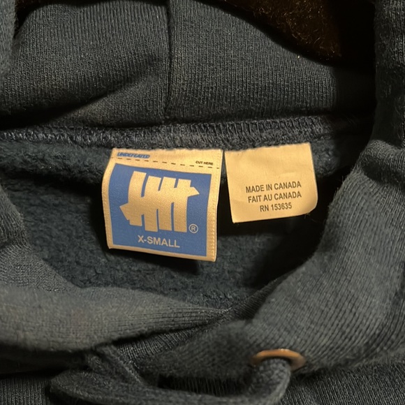 Undefeated hoodie - Picture 6 of 7